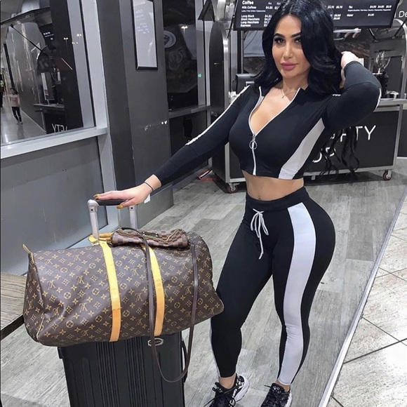 Fashion Nova Tops - 💕😍❤️MAKE AN OFFER! BLACK/WHITE TRACKSUIT❤️😍💕